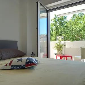 Living Interno 2 Roma